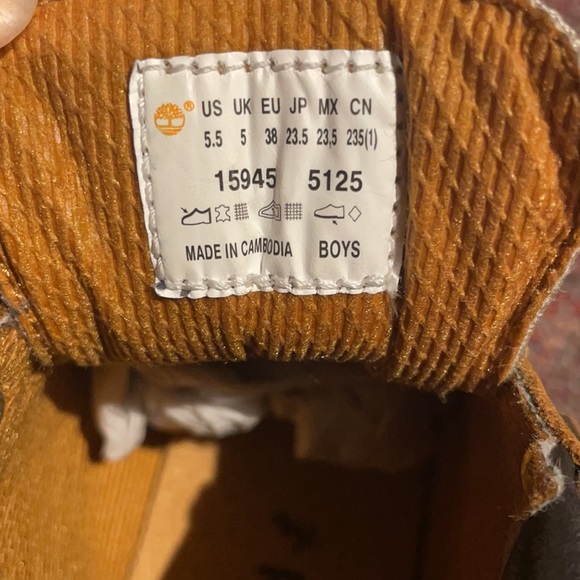 Timberland Grade School Boy's Wheat Leather Suede Boots - Picture 5 of 7